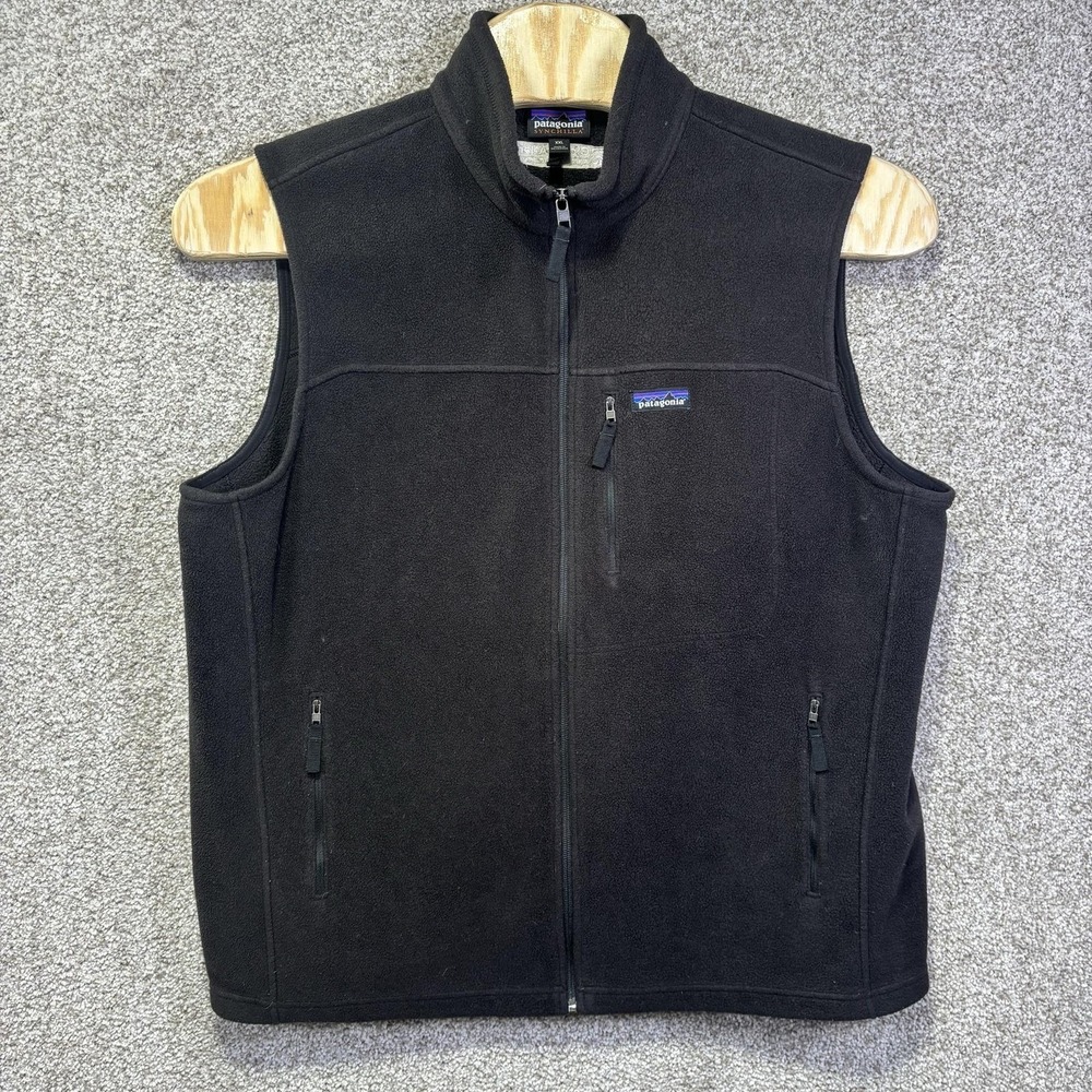Patagonia Synchilla Vest Mens 2XL Black Fleece Classic Full Zip‎ Outdoors Winter